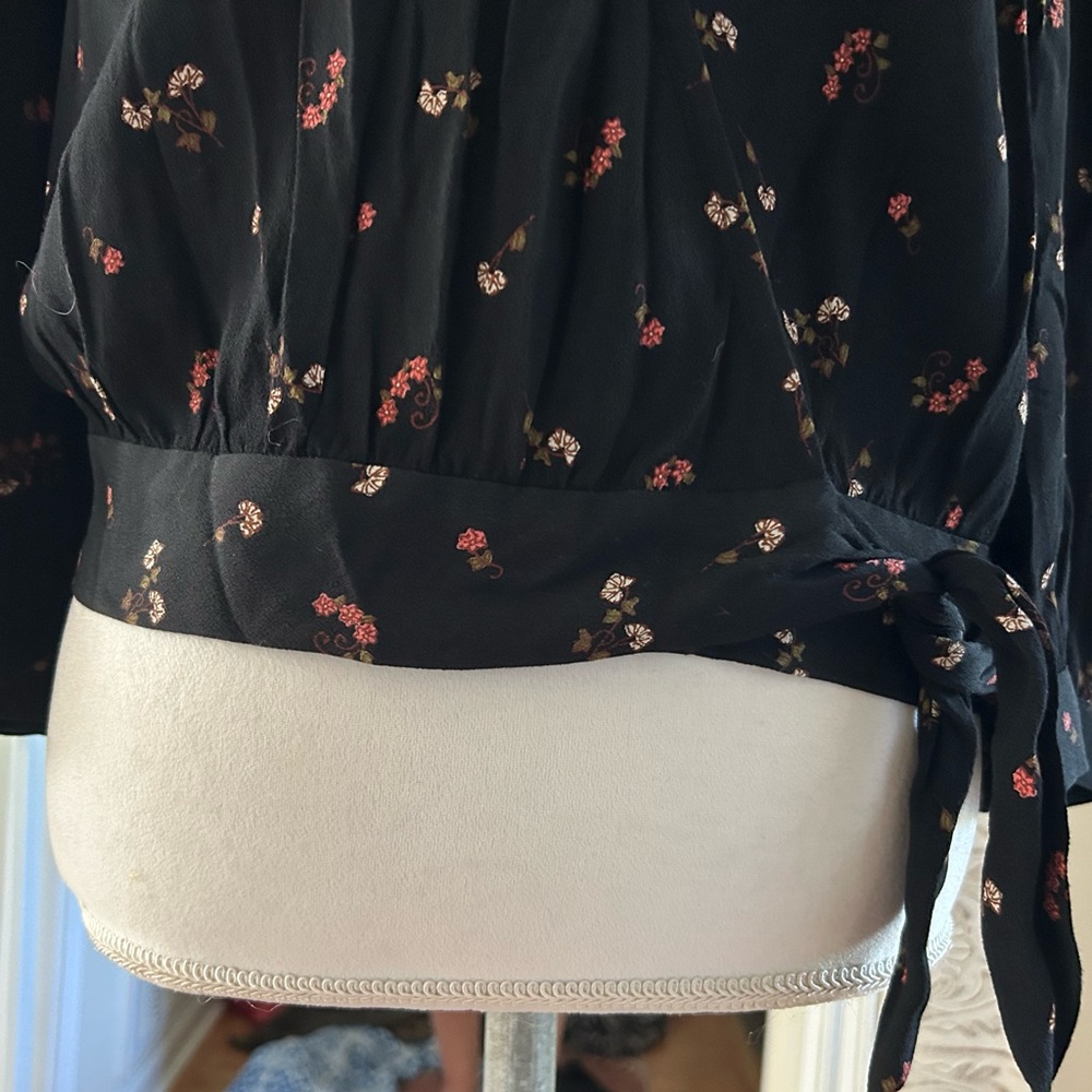 Madewell Black Floral Wrap Top - Picture 6 of 6